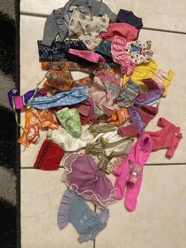 Lotto misto vestiti barbie - vestiti,