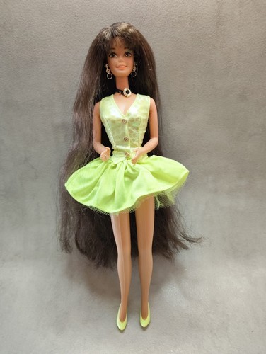 Barbie cut and - barbie,