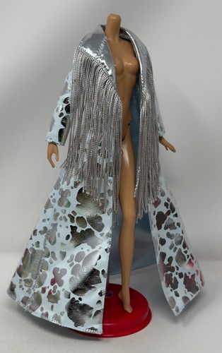 Barbie fashion frontier - barbie,