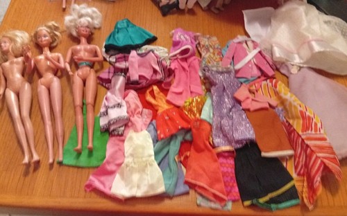 Lotto vestiti barbie cloni - e,